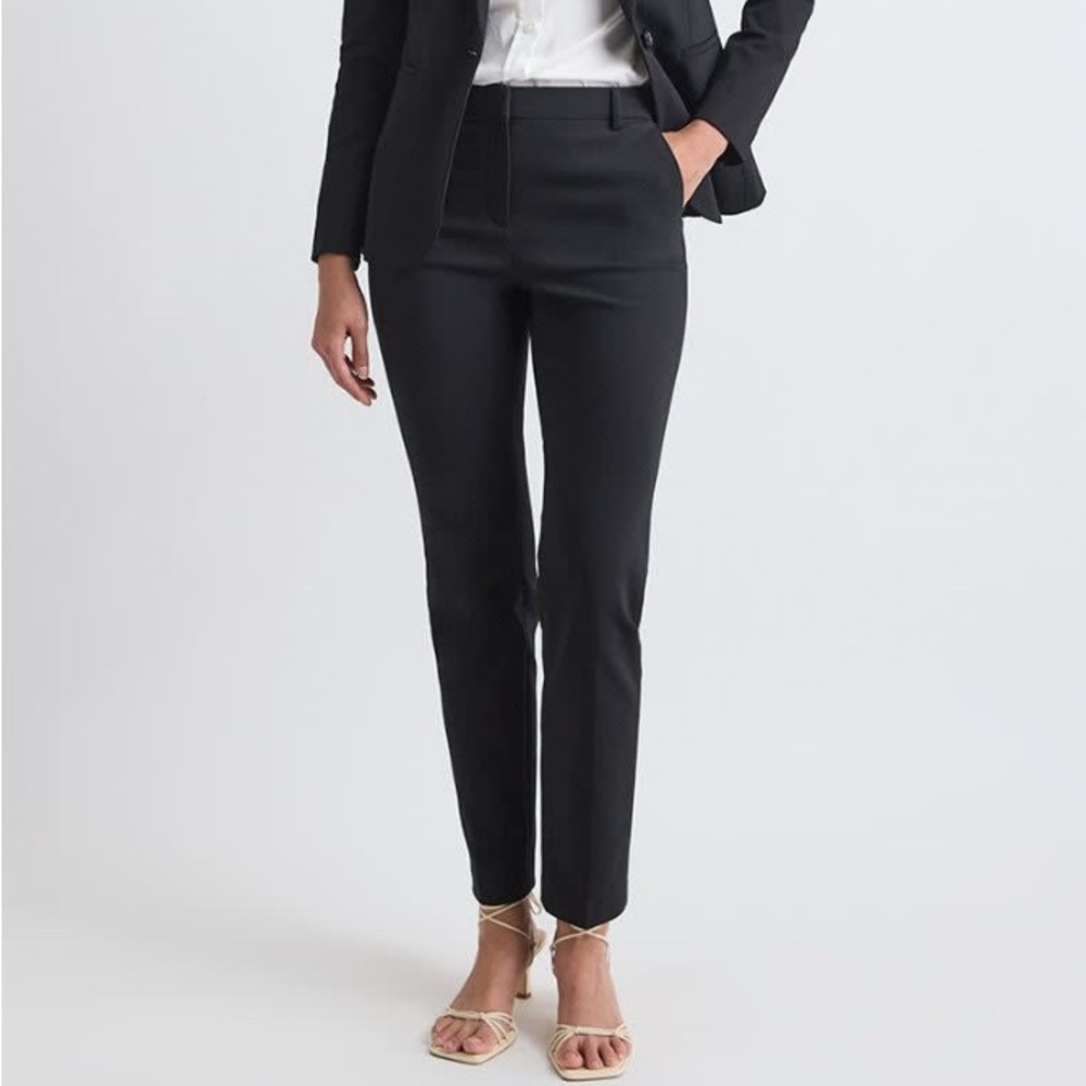 RW&CO Limitless Signature Pants - Size 10